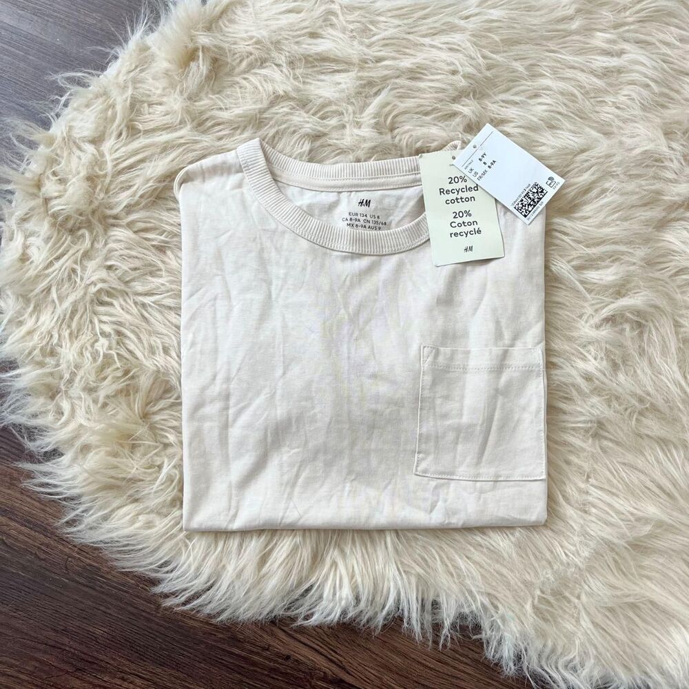 NWT H&M Recycled Cotton Cream T-shirt Size 8 - 9 Y